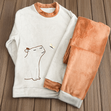 PIJAMA TÉRMICA CAPIBARA